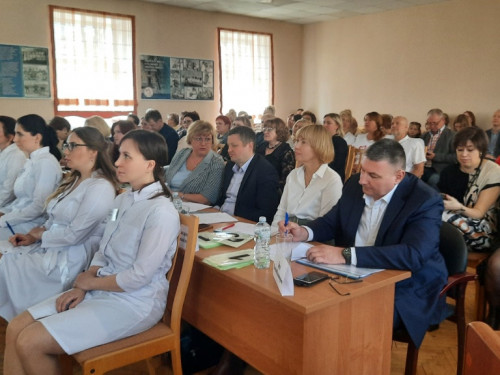 Старшая акушерка женской консультации Ольга Шубина достойно выступила в финале областного конкурса