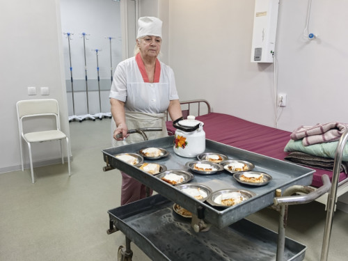Питание в больнице Сокола наладилось